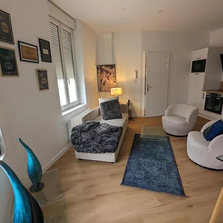 L'ange Au Sourire * Reims