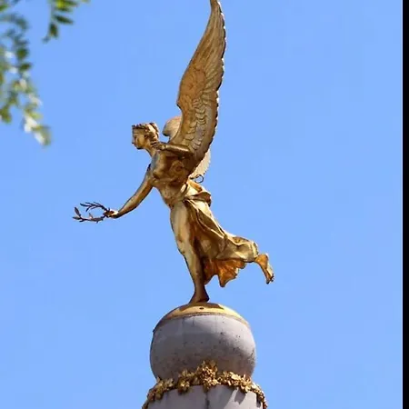 L'ange Au Sourire Reims