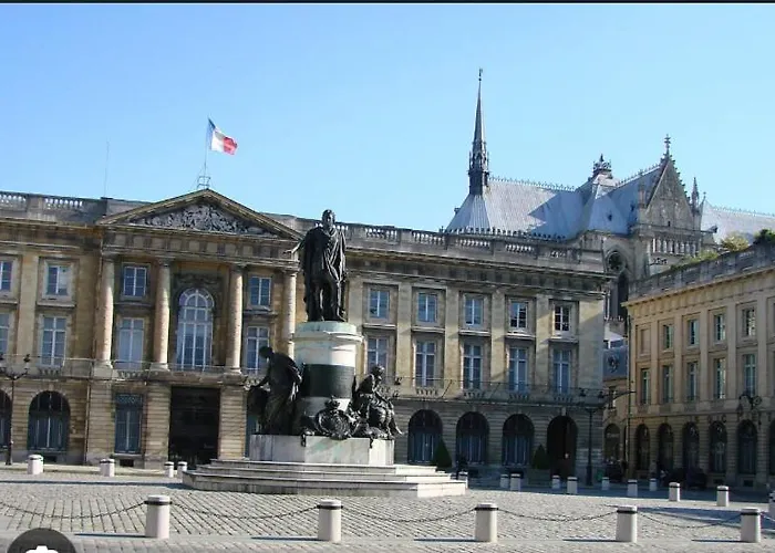 L'ange Au Sourire * Reims